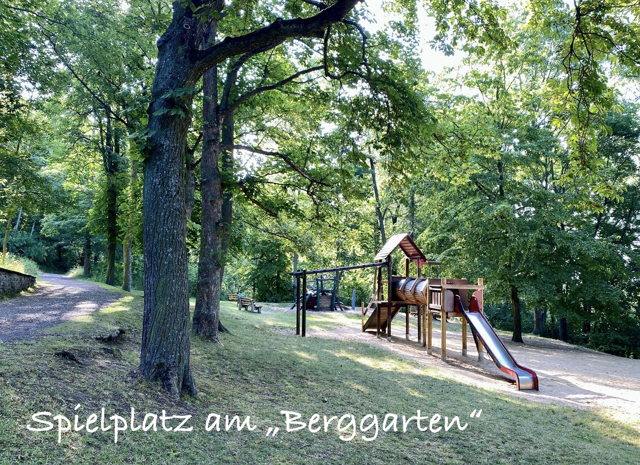 Spielplatz am Berggarten in der Nachbarschaft