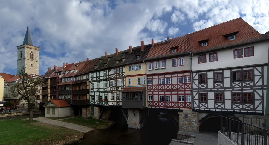 Krämerbrücke Erfurt – mittelalterliche Brücke mit Fachwerkhäusern
